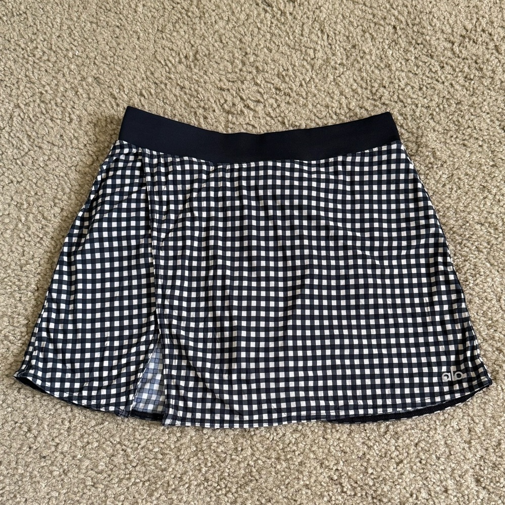 ALO Yoga black and white skirt